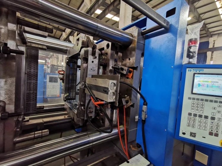 How to make an crate injection mold and successfully conduct a trial run 8