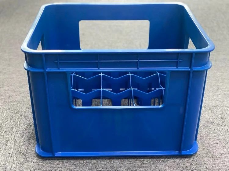 Plastic crate