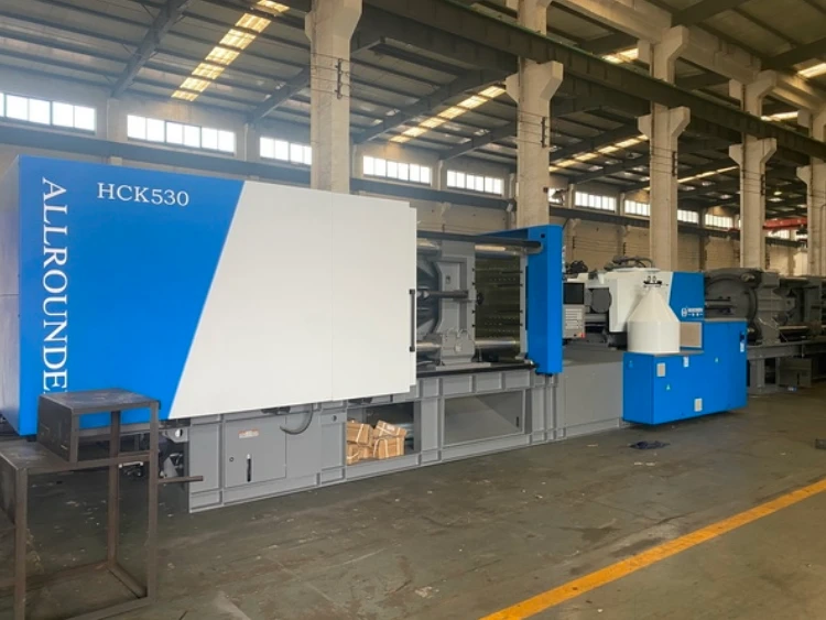 injection molding machine