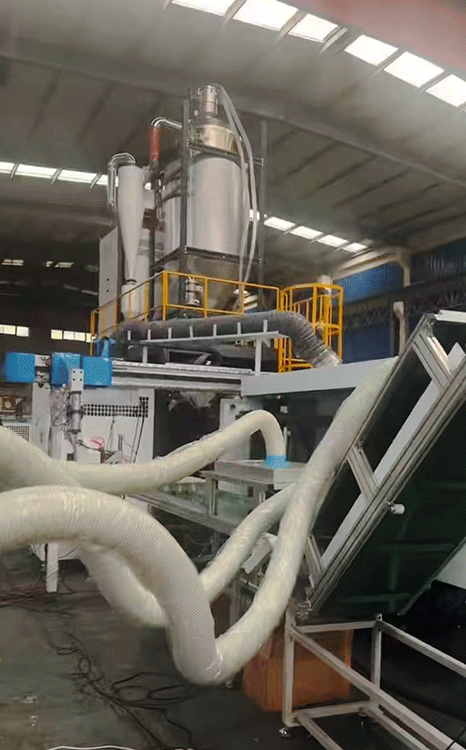 PET prefrom injection molding machine
