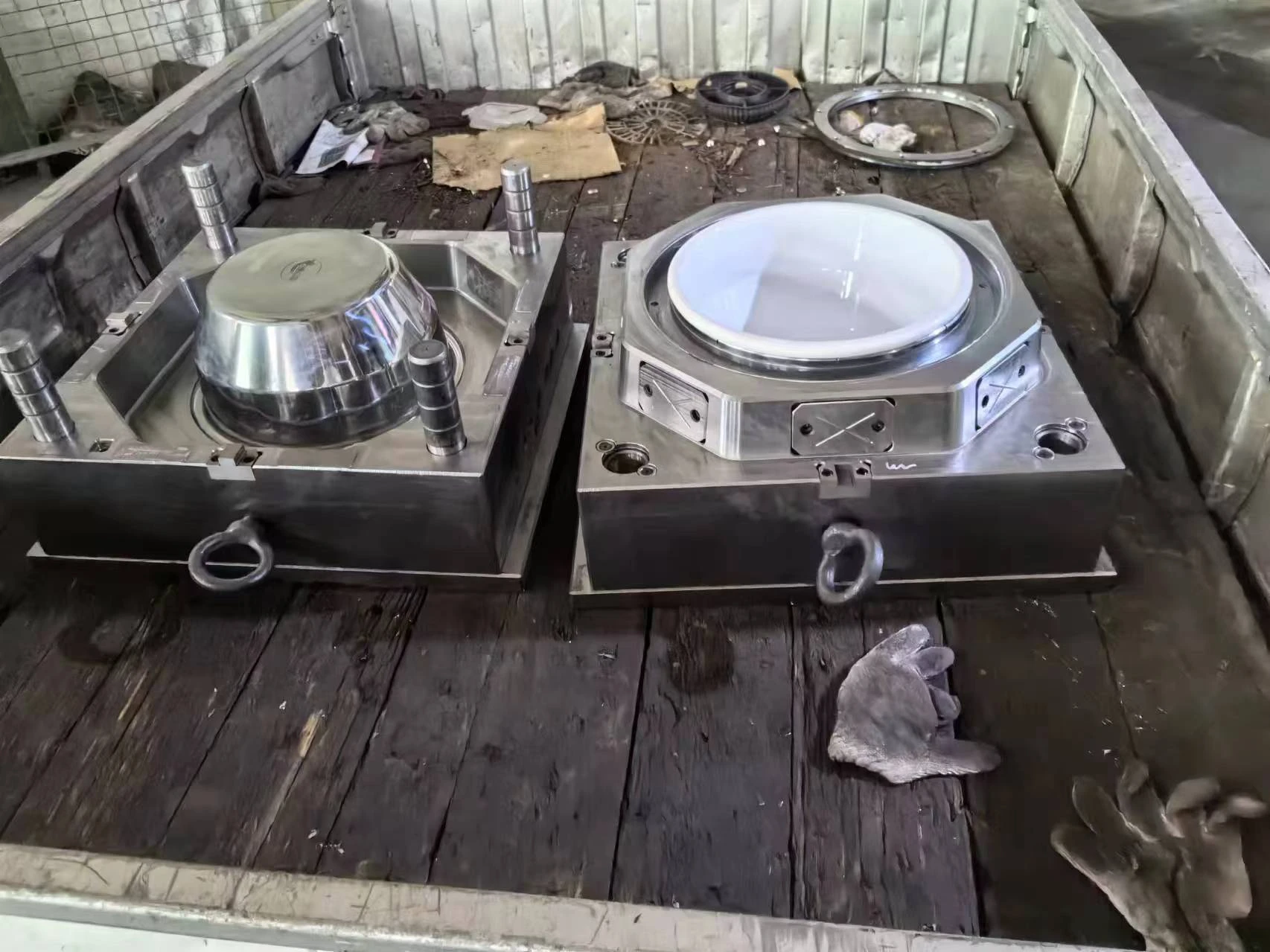 plastic basin