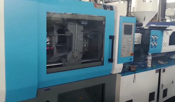 Haichen injection molding machine control panel with 21 language support