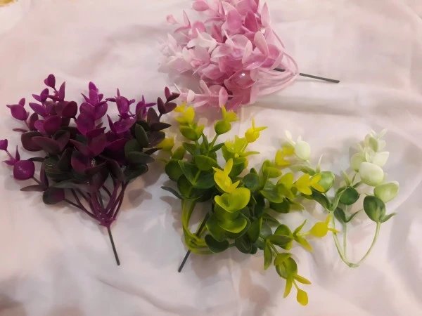 Comparison of high-quality injection molded plastic plant vs cheap imitation